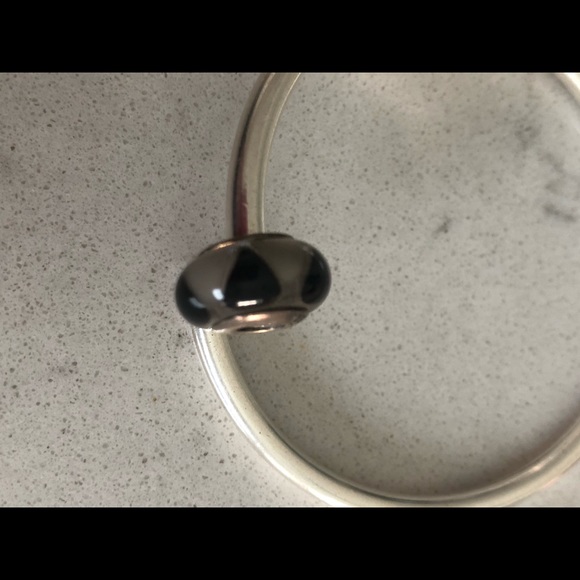 Pandora Beads (4) Bundle! - Picture 9 of 10